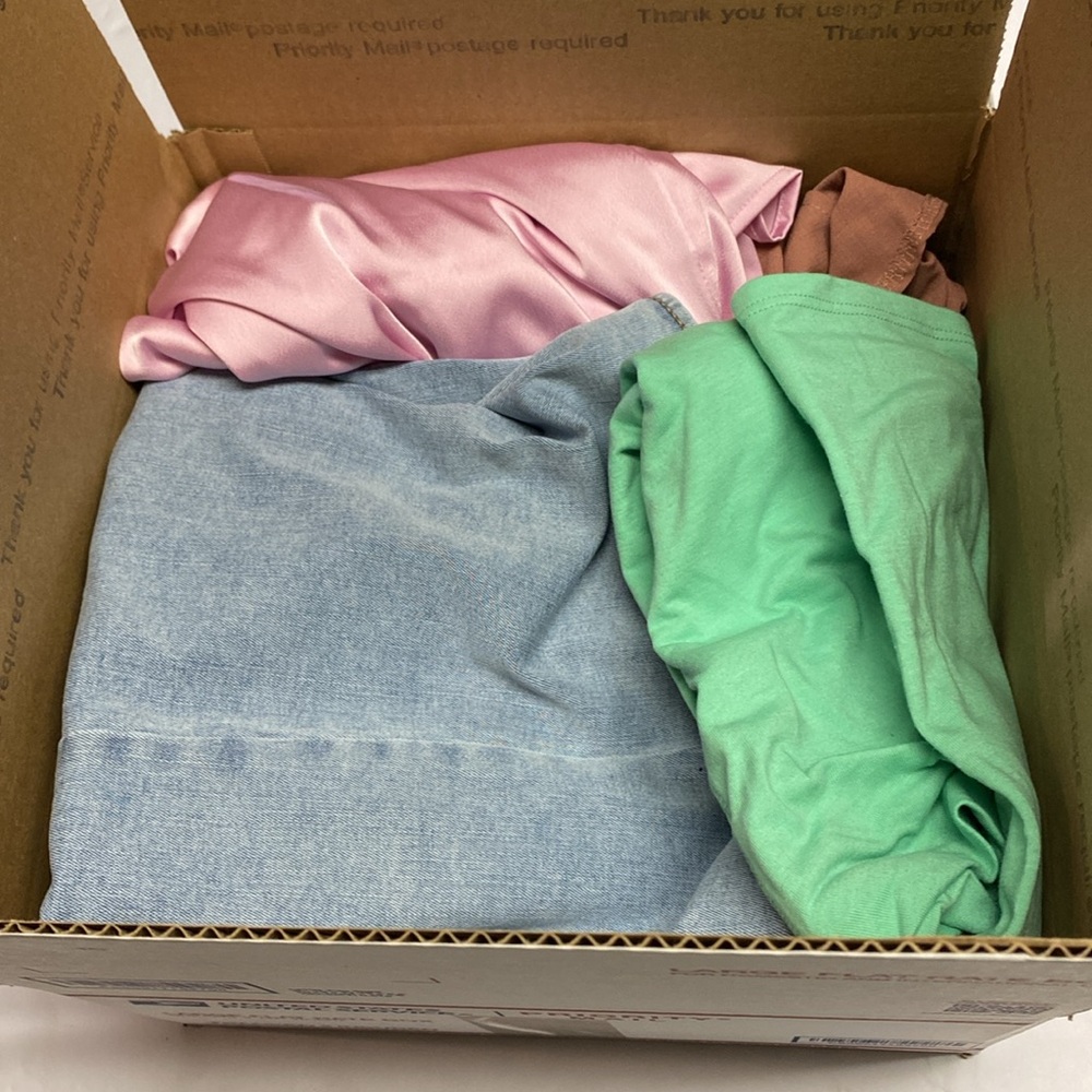 NEW/NWOT 5Lb Women’s 2X-3X Plus Size Mystery Box Assortment Tops,Skirts,Shirts